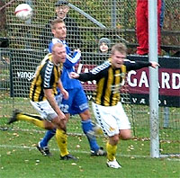 Tronaldo og Christiansen fejrer Christiansens scoring til 3-1